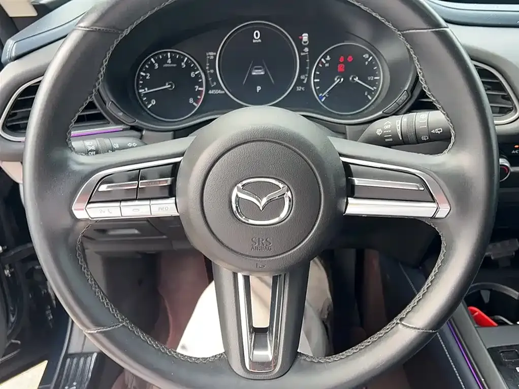 Mazda CX-30 2021 из CN, фото 3