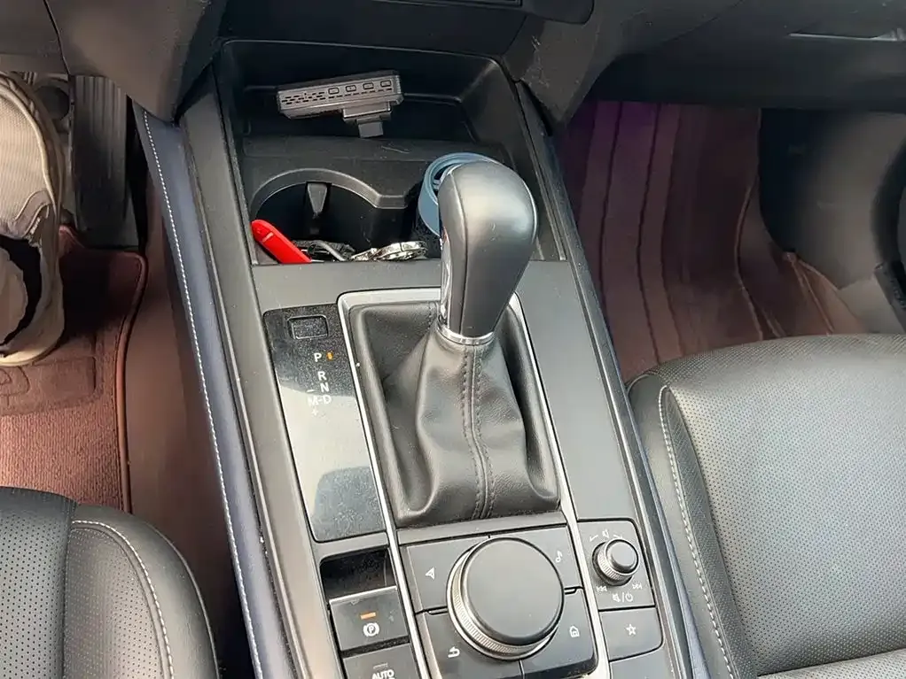 Mazda CX-30 2021 из CN, фото 9