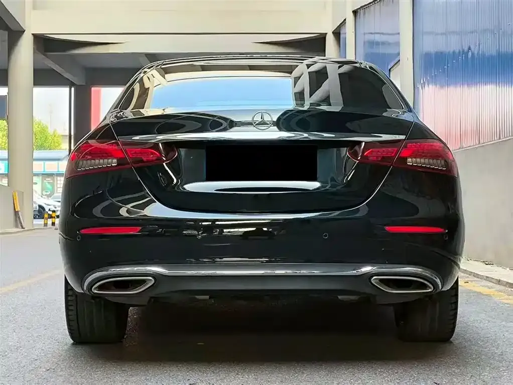 Mercedes-Benz E-Class 2023 из CN, фото 4