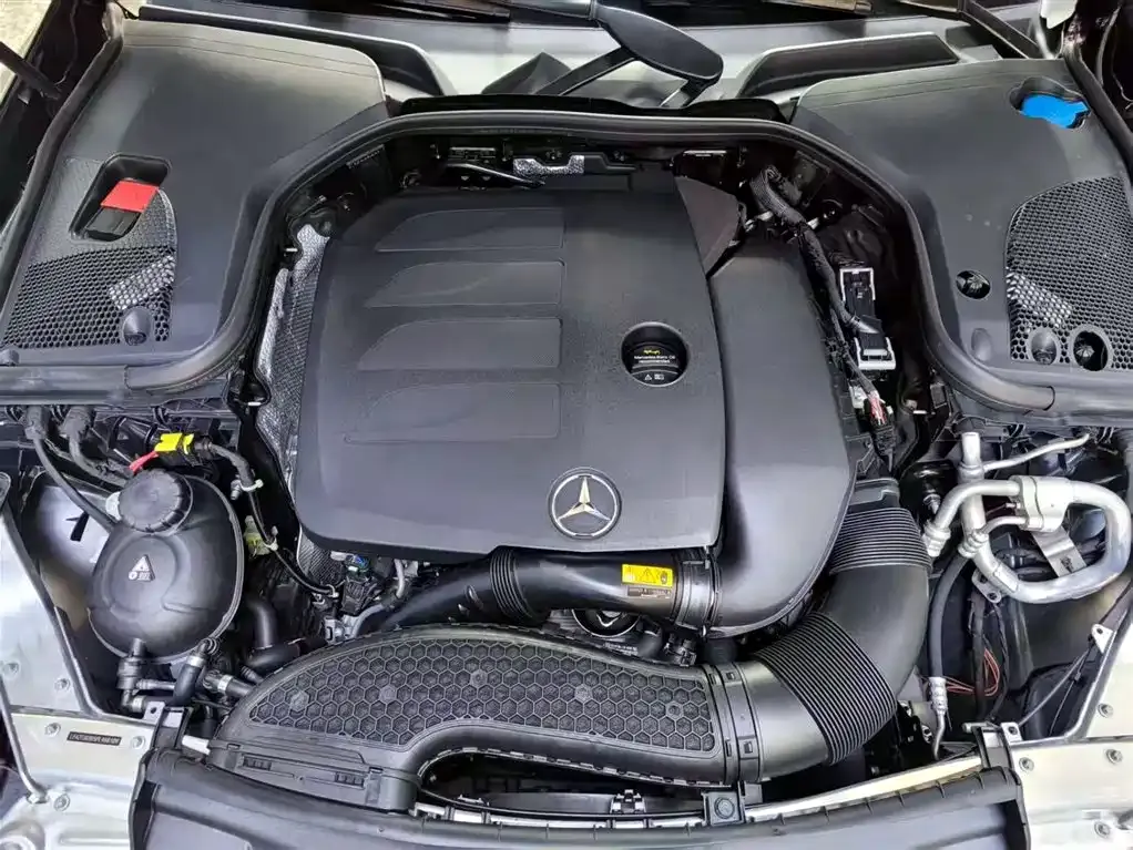 Mercedes-Benz E-Class 2023 из CN, фото 7