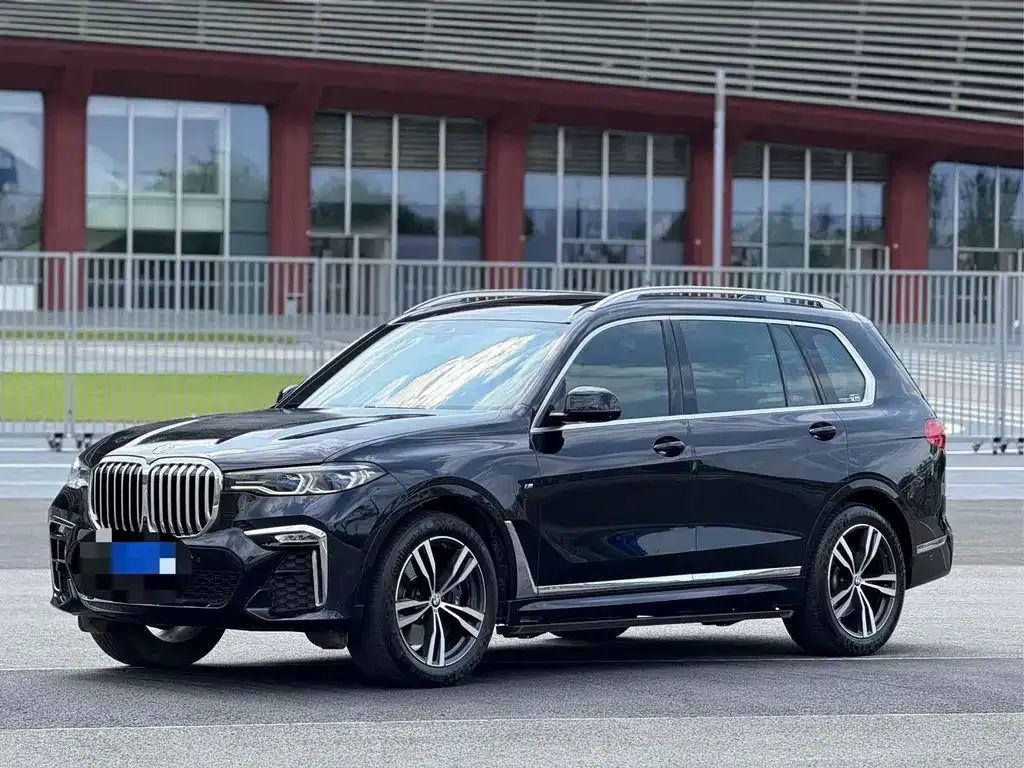 BMW X7 2021 из CN, фото 1