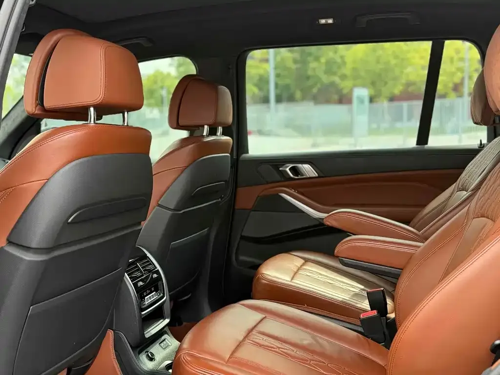 BMW X7 2021 из CN, фото 4