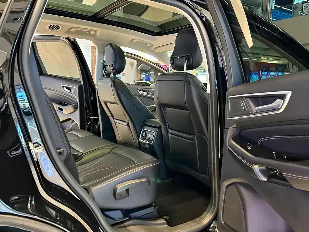 Ford Edge 2022 из CN, фото 10