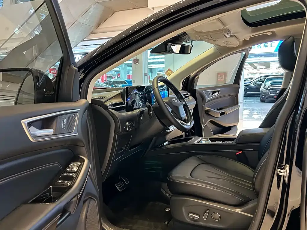 Ford Edge 2022 из CN, фото 7