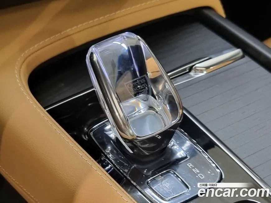 Volvo XC90 2025 из KR, фото 9
