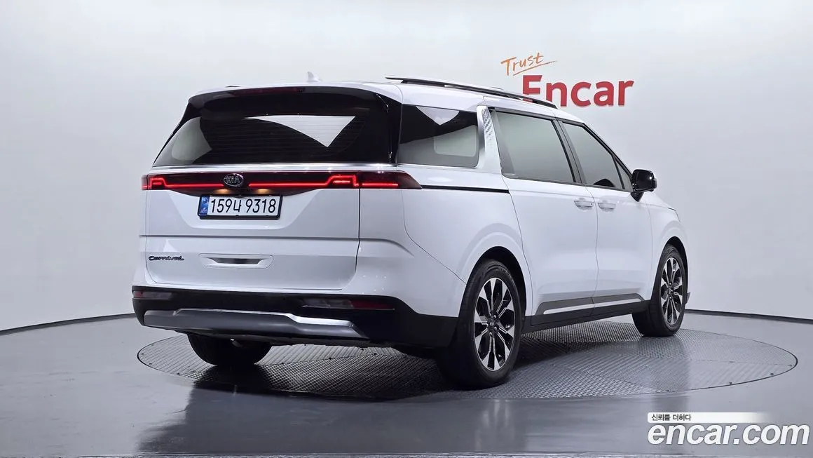 Kia Carnival — фото 2