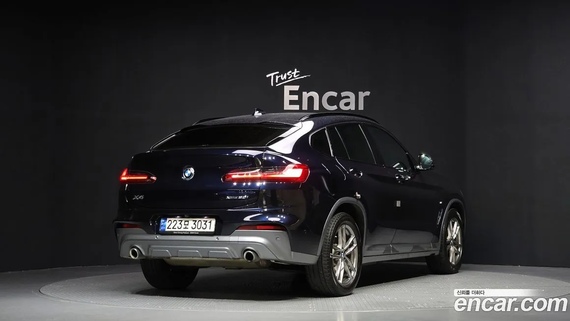 BMW X4 — фото 2