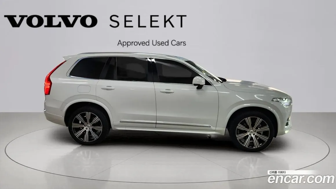 Volvo XC90 — фото 3