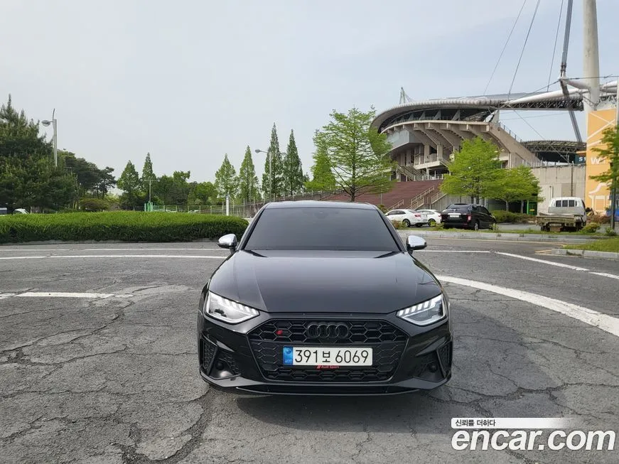 Audi S4 2023 из KR, фото 3
