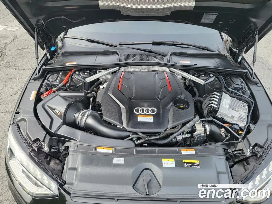 Audi S4 2023 из KR, фото 8