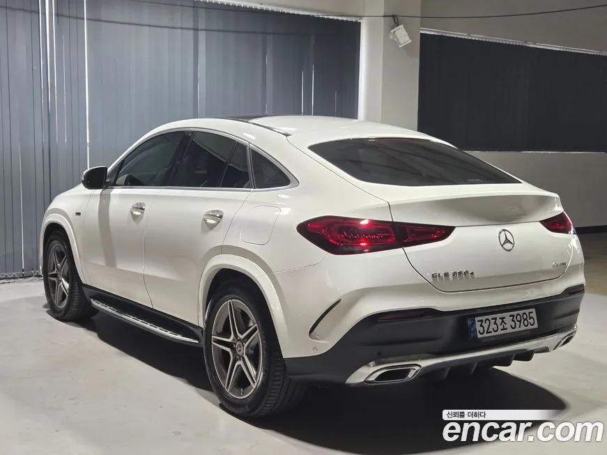 Mercedes-Benz GLE-Class — фото 4