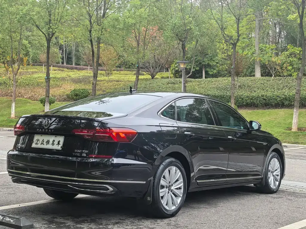 Volkswagen Passat 2021 из CN, фото 4