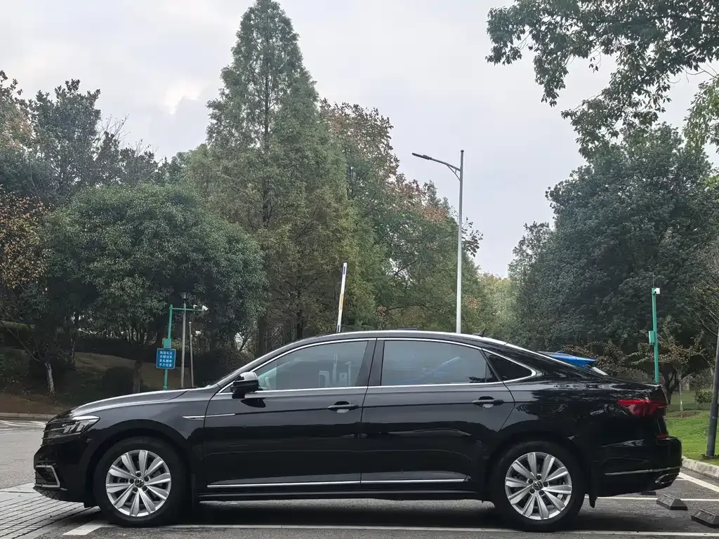 Volkswagen Passat 2021 из CN, фото 7