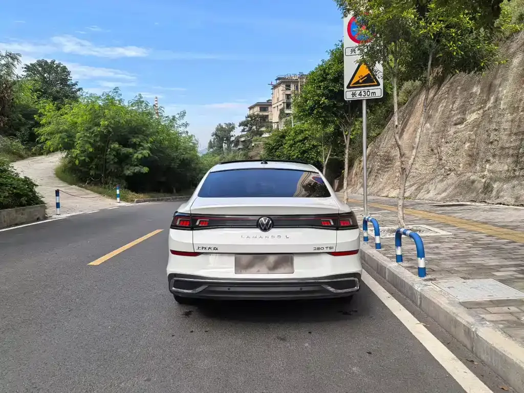 Volkswagen Lamando 2024 из CN, фото 8