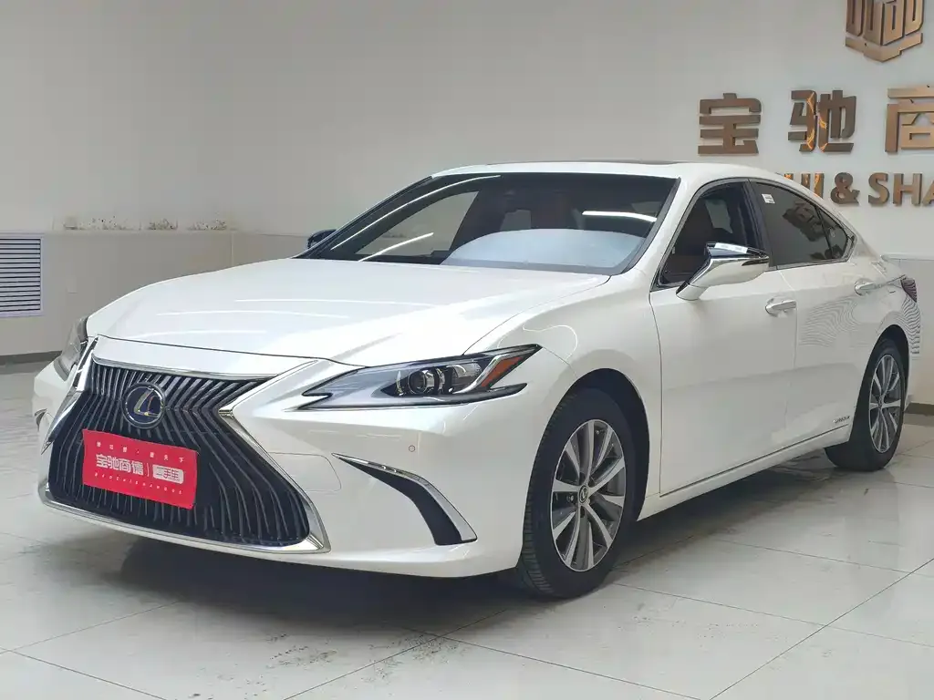 Lexus ES 2021 из CN, фото 1