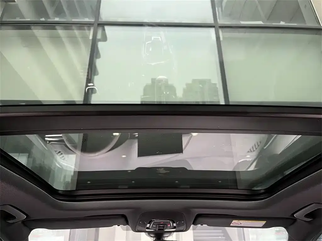 Audi RS 4 2024 из CN, фото 10