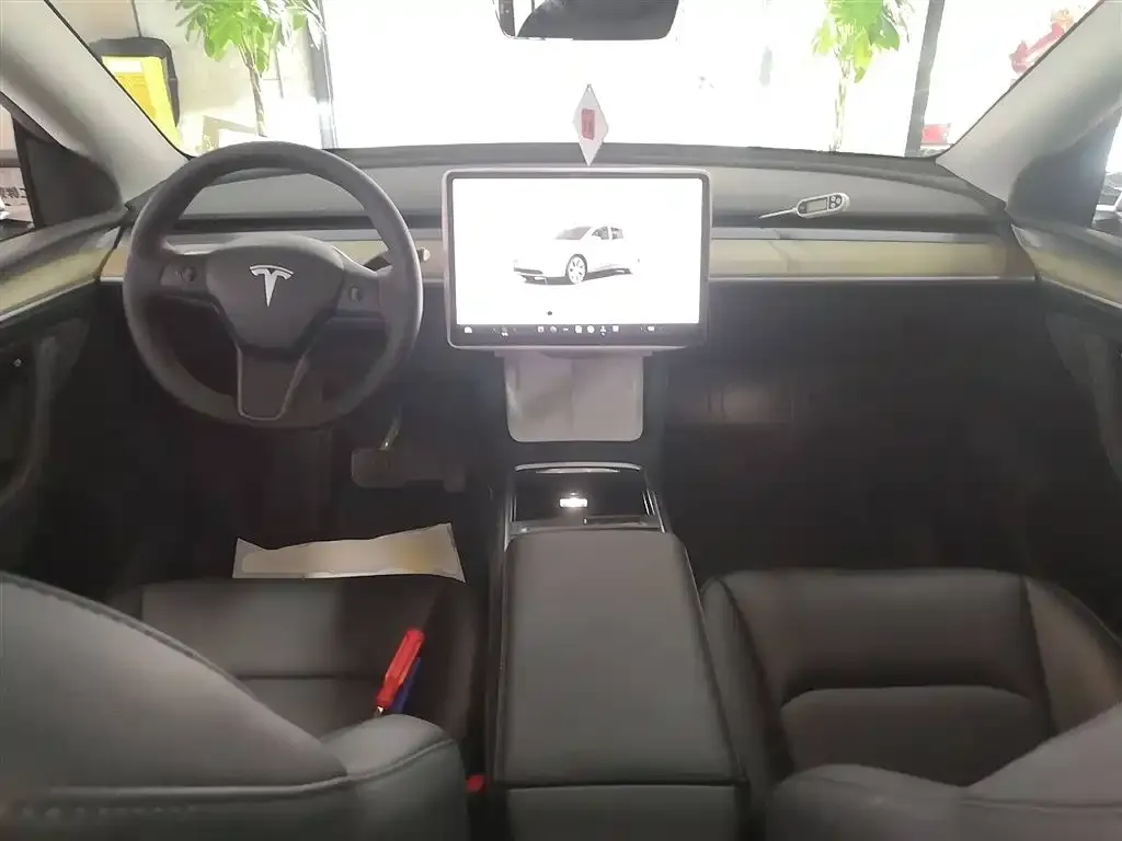Tesla Model Y 2023 из CN, фото 10