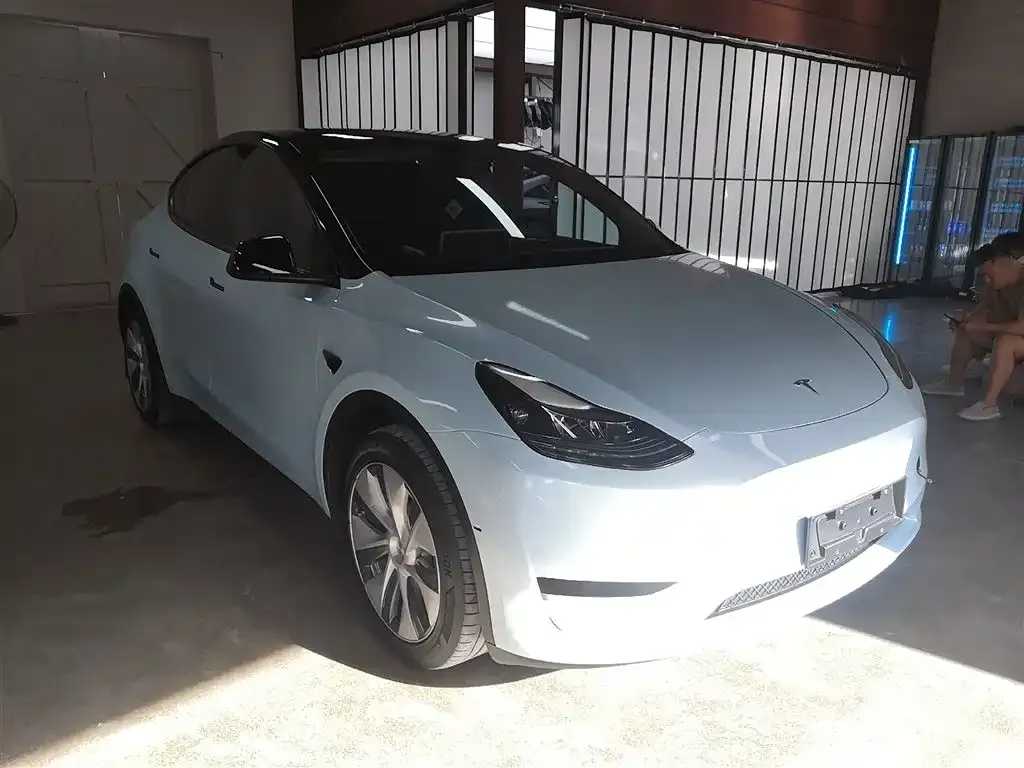 Tesla Model Y 2023 из CN, фото 4
