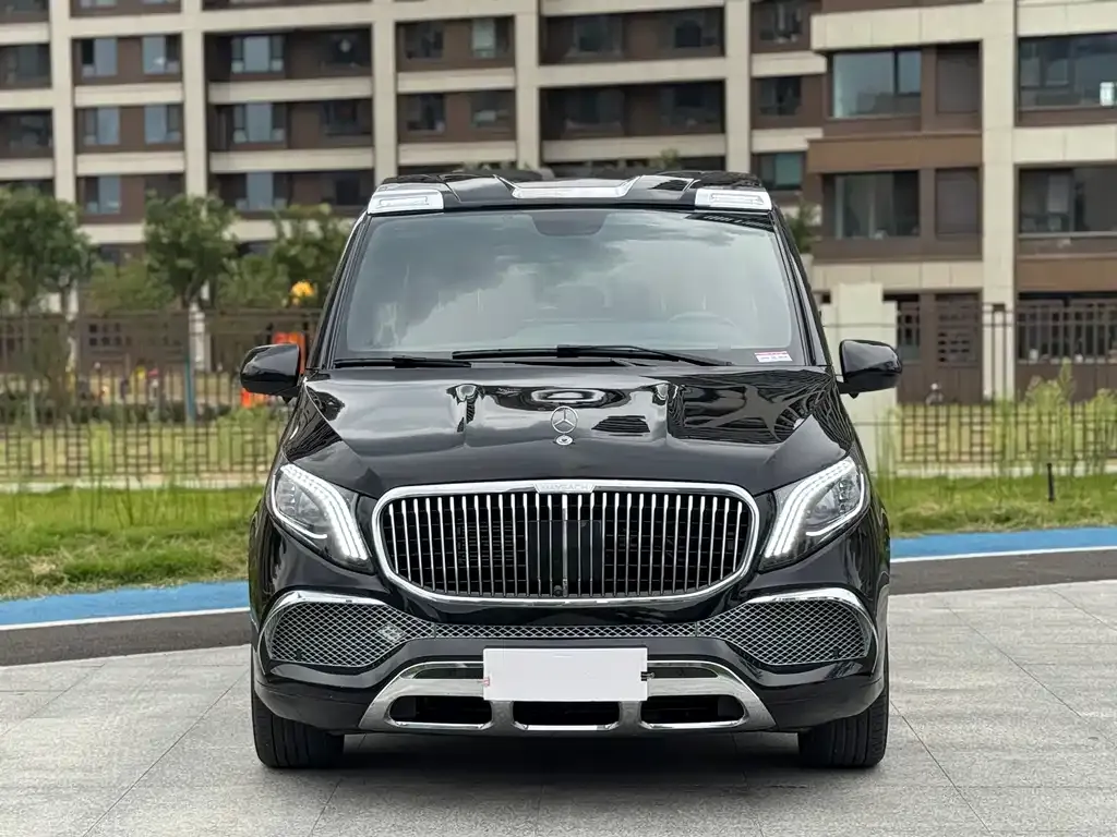 Mercedes-Benz Vito — фото 1