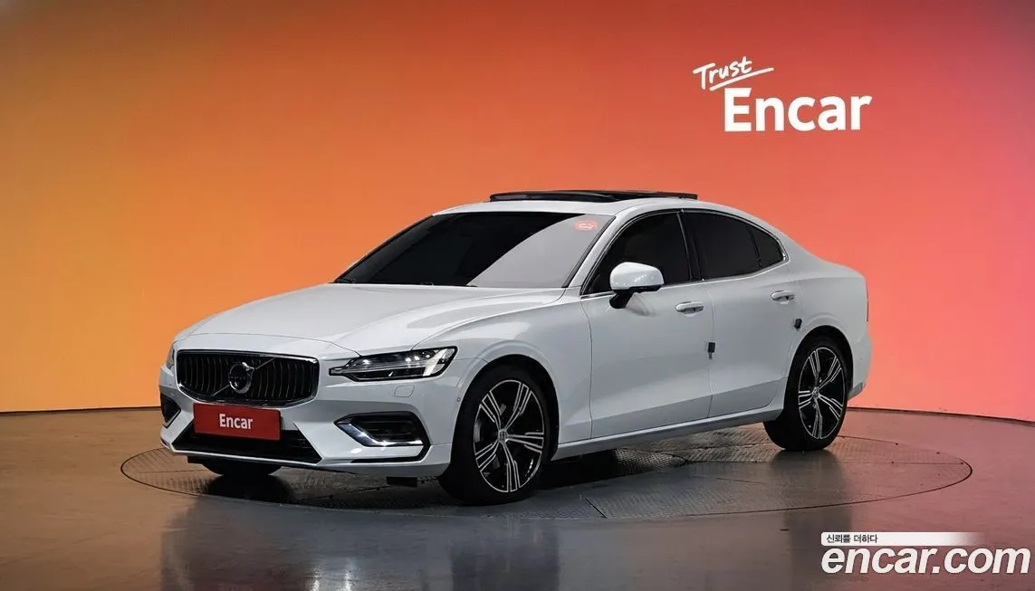 Volvo S60 2021 из KR, фото 1