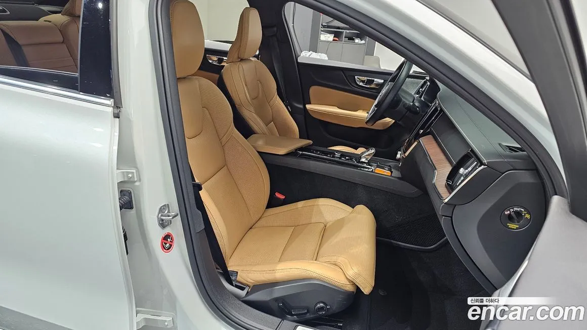 Volvo S60 2021 из KR, фото 10