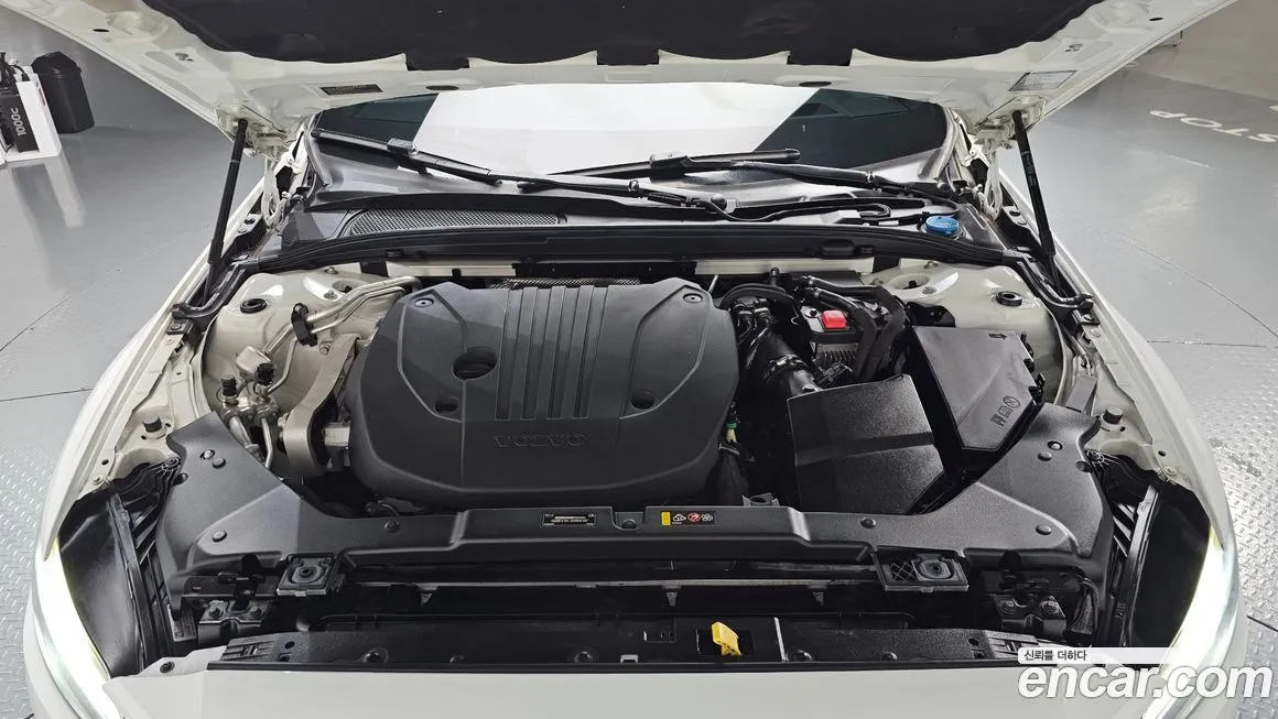 Volvo S60 2021 из KR, фото 6