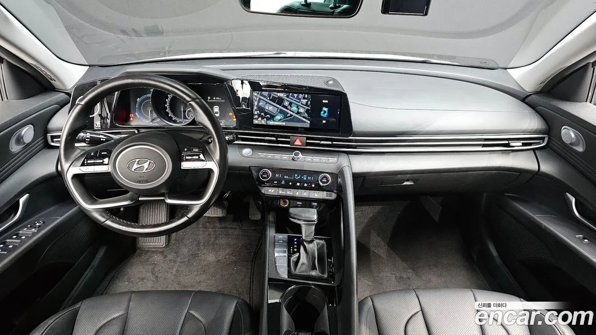 Hyundai AVANTE — фото 7