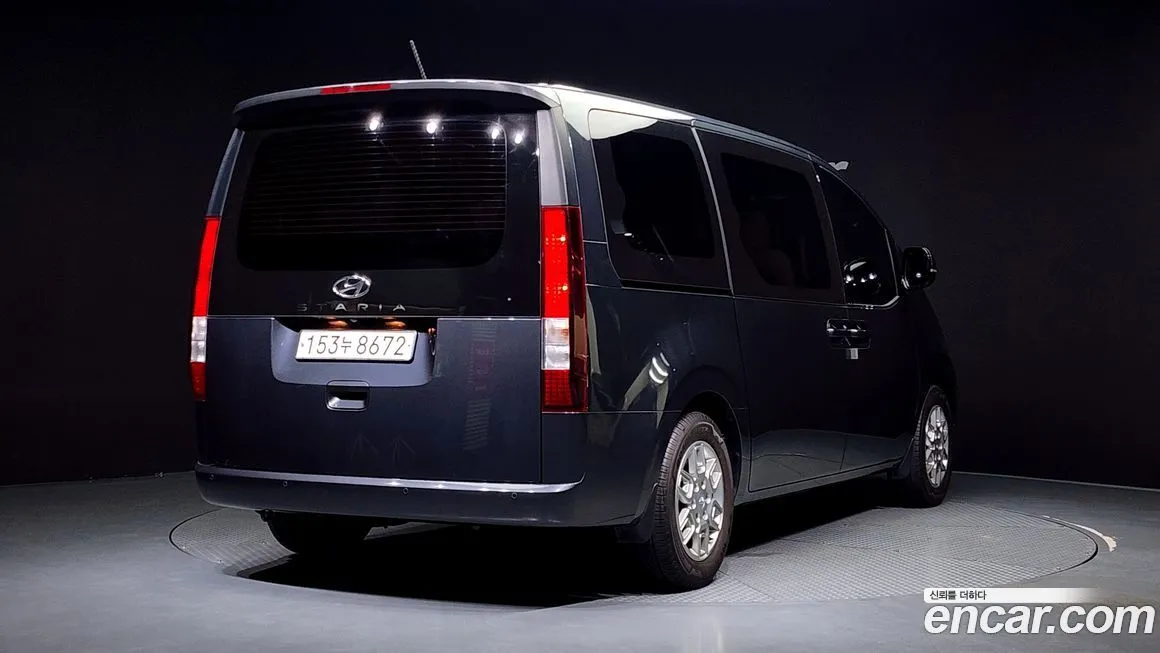 Hyundai Staria — фото 2