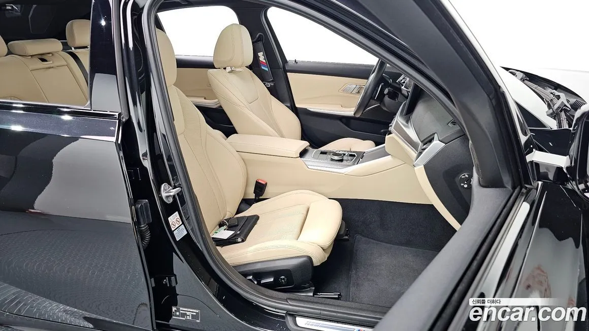 BMW 3-Series 2024 из KR, фото 10