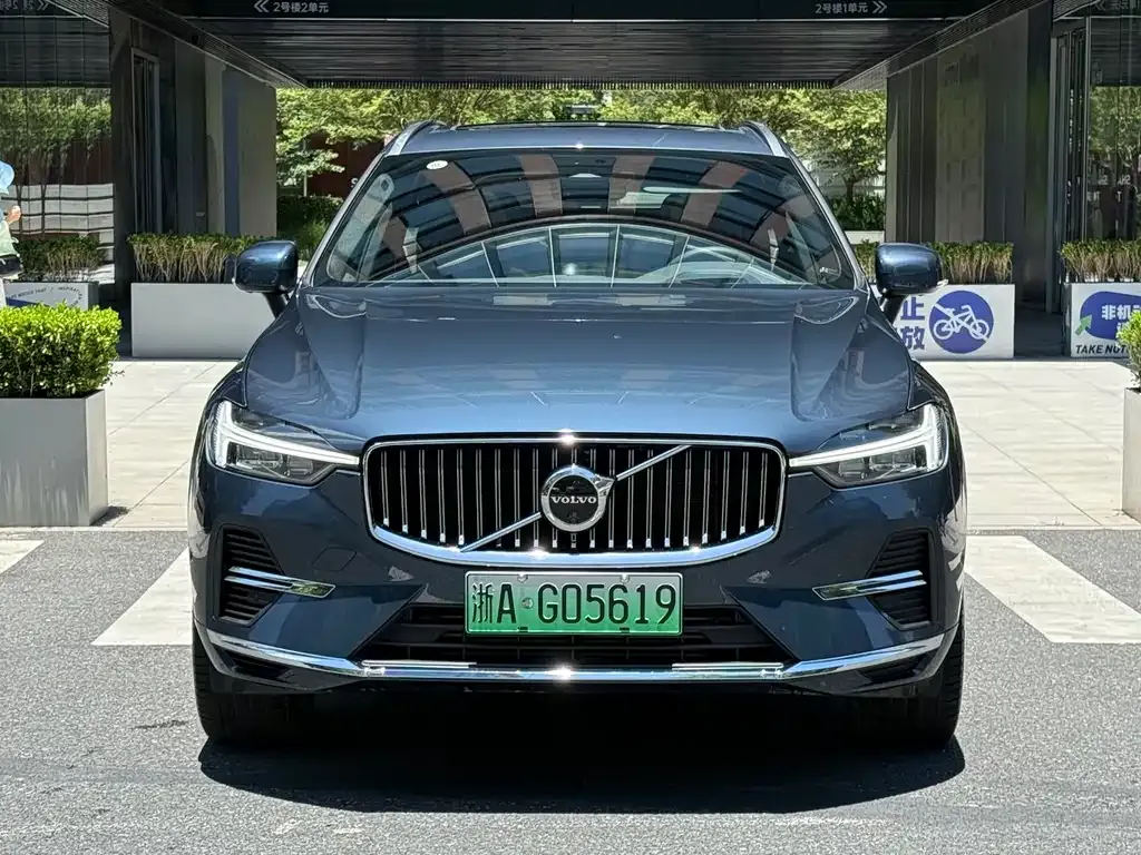 [object Object] XC60 PHEV 2024 из CN, фото 2