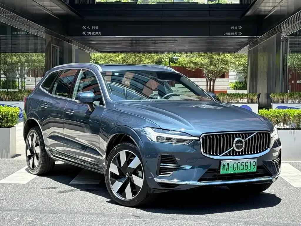 [object Object] XC60 PHEV 2024 из CN, фото 3