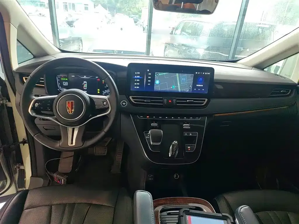 Hongqi HQ9 2023 из CN, фото 10