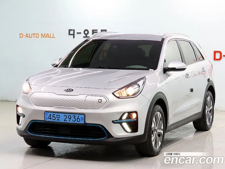 Kia Niro — фото 1