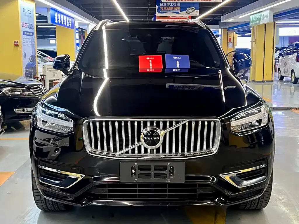 Volvo XC90 2022 из CN, фото 2
