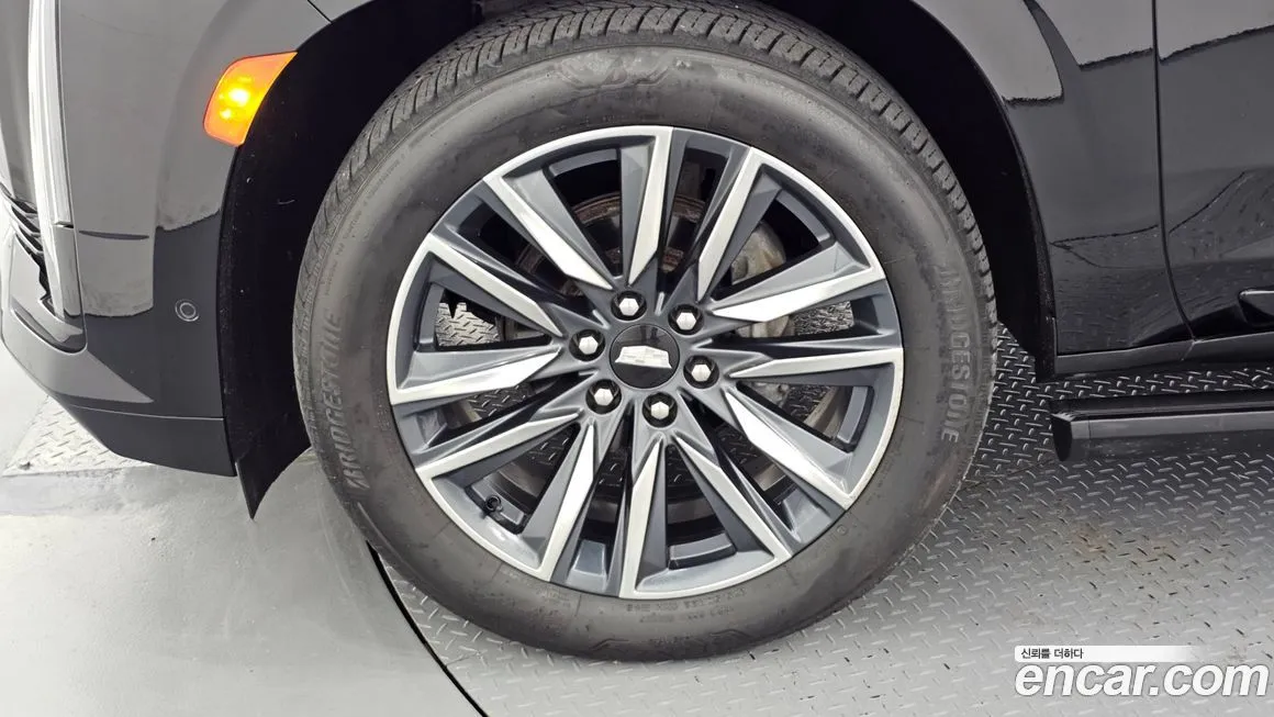 Cadillac Escalade 2021 из KR, фото 5