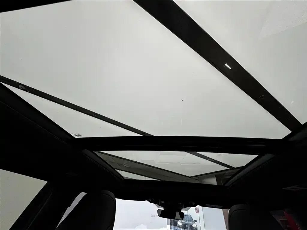 Toyota Crown Kluger 2024 из CN, фото 10