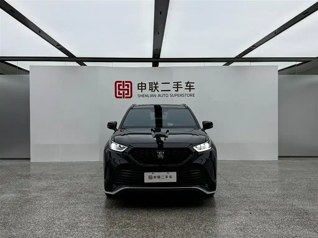 Toyota Crown Kluger 2024 из CN, фото 4