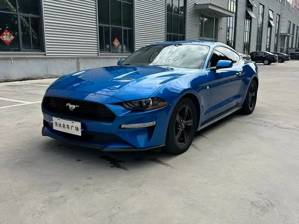 Ford Mustang 2022 из CN, фото 1