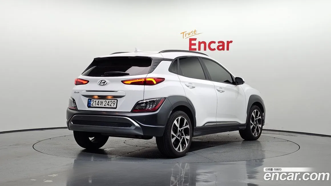 Hyundai Kona — фото 2