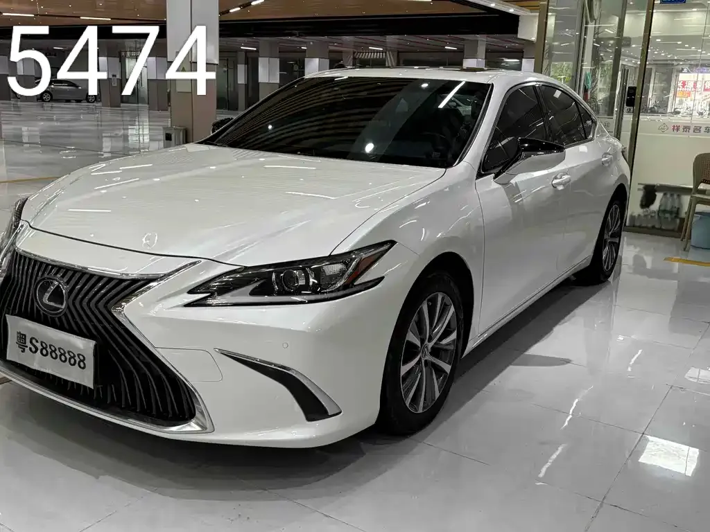 Lexus ES 2021 из CN, фото 1