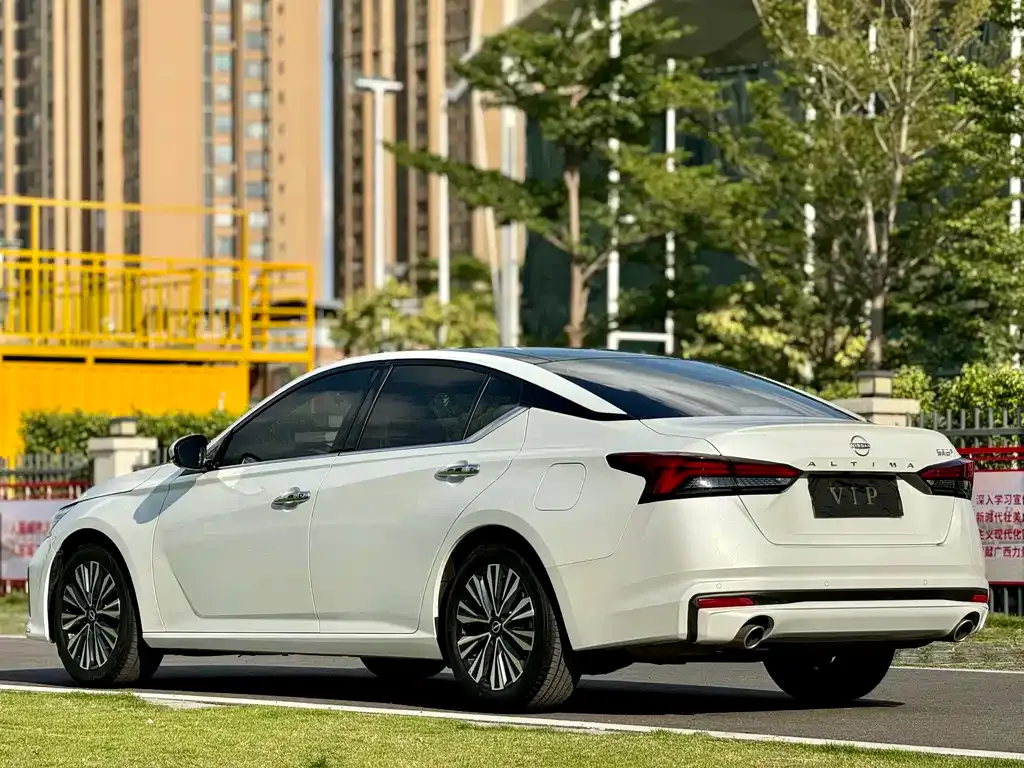 Nissan Teana 2024 из CN, фото 4