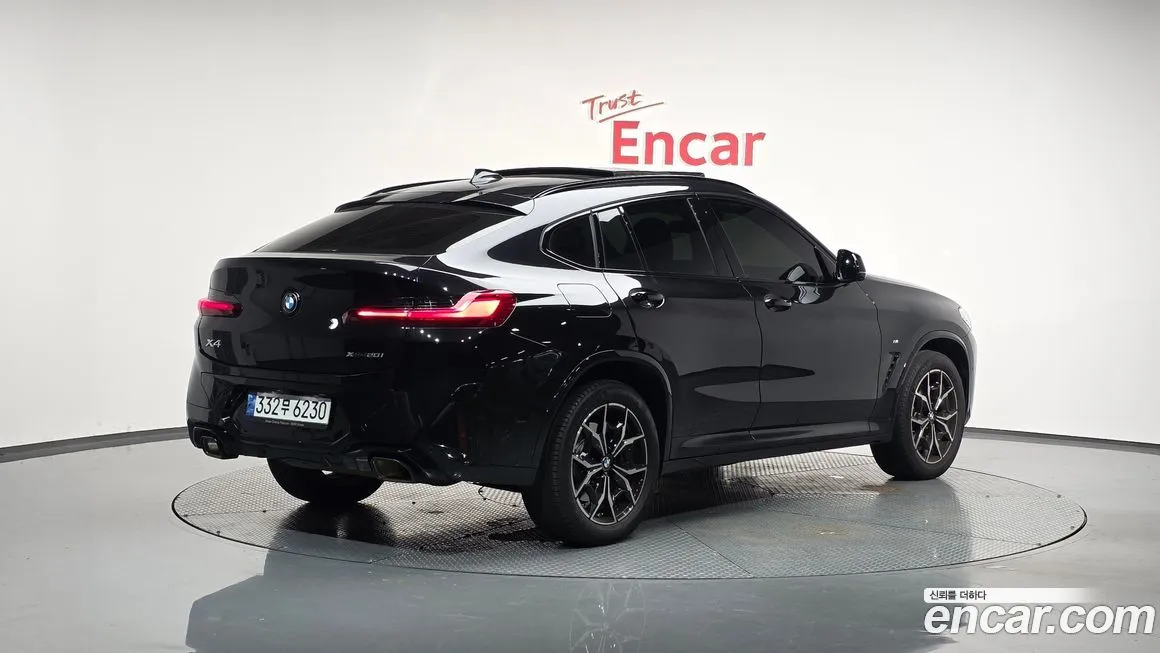 BMW X4 — фото 2