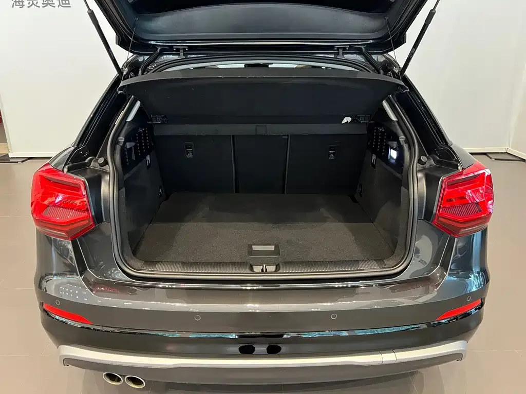 Audi Q2L 2021 из CN, фото 6