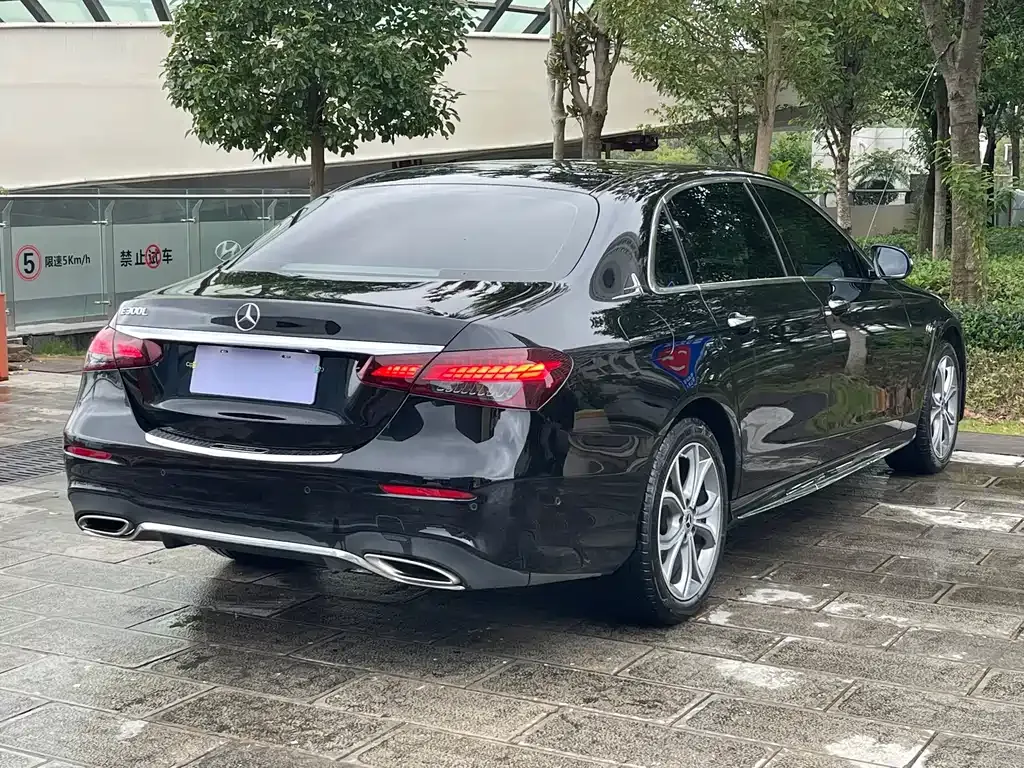 Mercedes-Benz E-Class 2022 из CN, фото 6