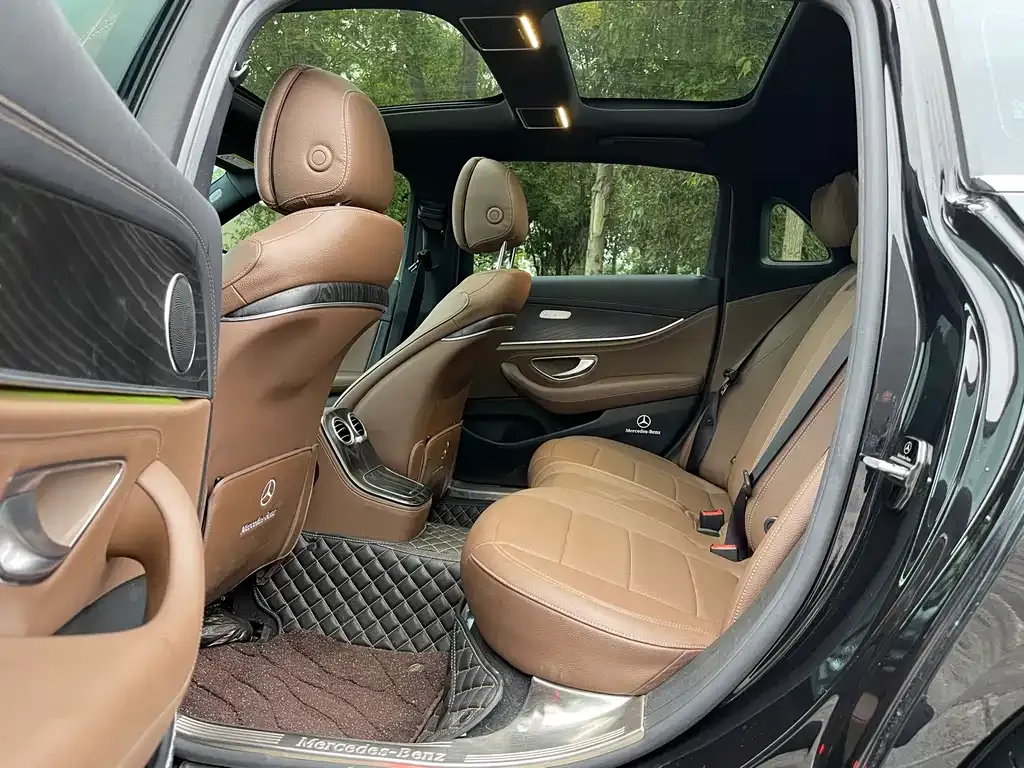 Mercedes-Benz E-Class 2022 из CN, фото 9