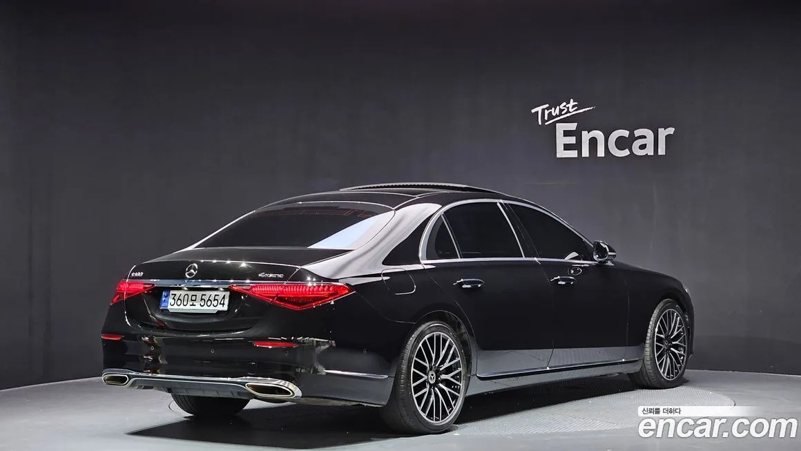 Mercedes-Benz S-Class — фото 2