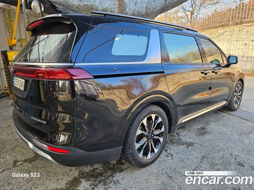 Kia Carnival — фото 2