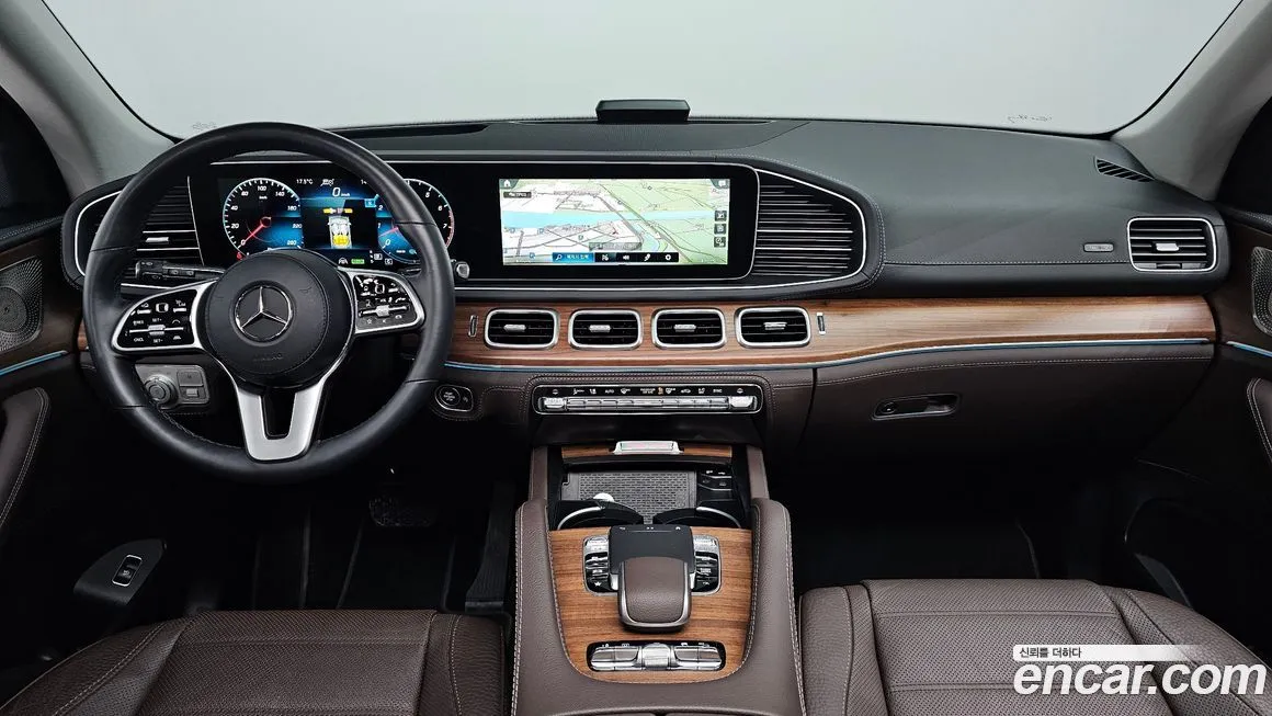 Mercedes-Benz GLE-Class — фото 7
