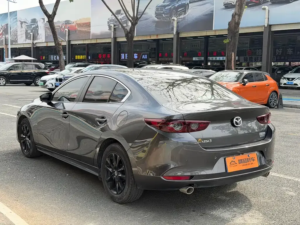 Mazda 3 Axela 2023 из CN, фото 10