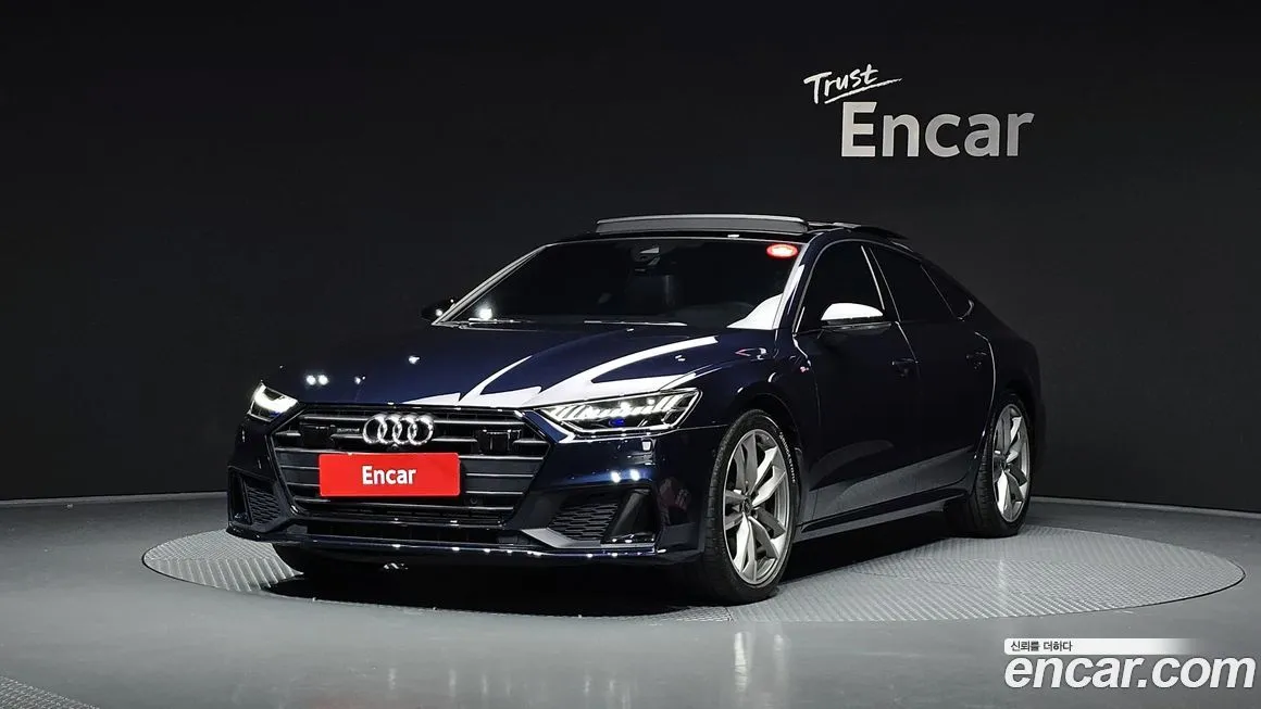 Audi A7 — фото 1